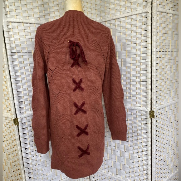 NWT Hem & Thread Rust Cable Knit Cardigan Deep Front Pockets with Shoelace Back - Picture 14 of 14